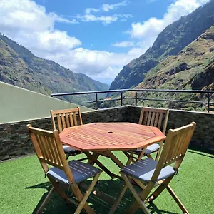 Valley House Madeira Ribeira Brava